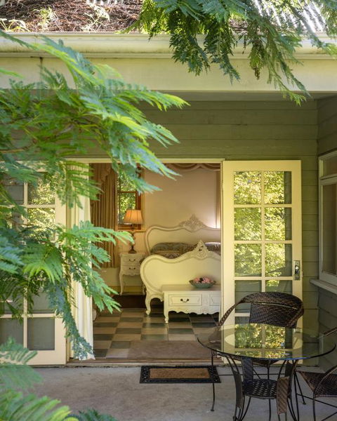 River Cottage - Queensland Tourism 1