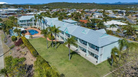 Reef Adventureland Motor Inn - Queensland Tourism 0