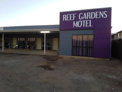 Reef Gardens Motel - Queensland Tourism 2