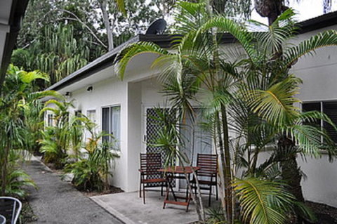 Reef Suite - Queensland Tourism 1