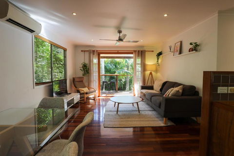 Regent Bower Cottage - Queensland Tourism 0
