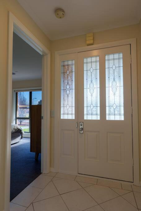 Relaxing 3bd In Tranquil Setting - QLD Tourism 3