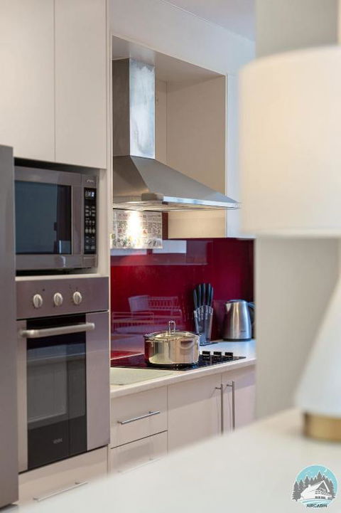 Relaxing Sunny North-Facing 2-Bed Apt In Vaucluse - QLD Tourism 2