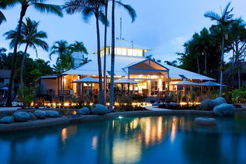Reef Resort Villas Port Douglas with QLD Tourism