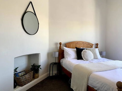 Renovated Character Home - Queensland Tourism 1