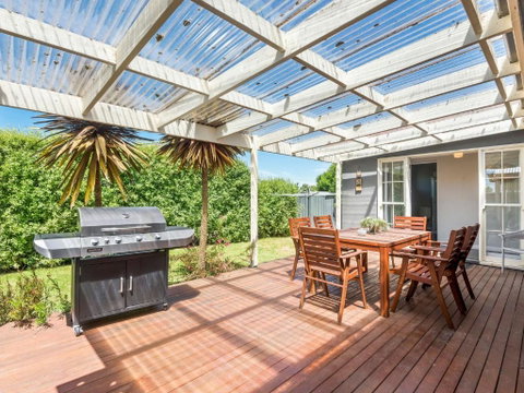 Resarf Retreat - QLD Tourism 1