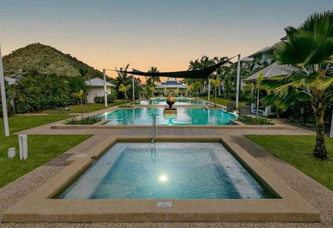 Resort Style Holiday Unit - Queensland Tourism 0
