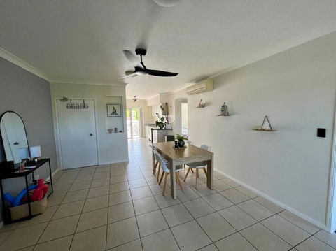 Resort Style Holiday Unit - Queensland Tourism 3
