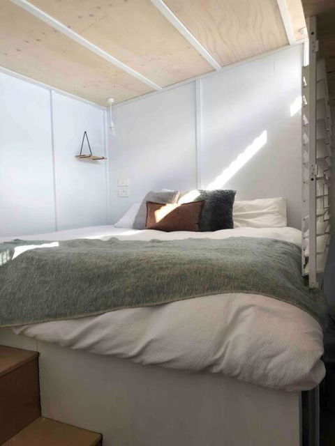 ReThynk Unique Tiny Home East Jindabyne - Queensland Tourism 1