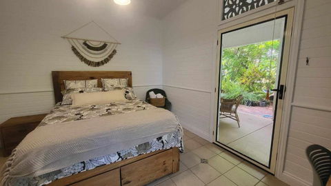 Ribbonwood Bed & Breakfast, Emu Park Qld - QLD Tourism 2