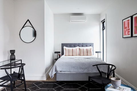 Richmond Studios By Short & Long Stays - QLD Tourism 3