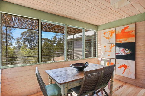 Rikkara Sanctuary 19 Rikkara Avenue Private Retreat - Queensland Tourism 3