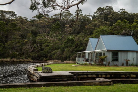 Risby Cove Boutique Hotel - QLD Tourism 3