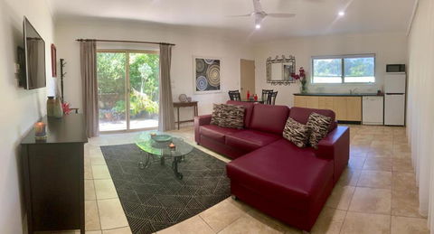 River Gum Luxury Bed And Breakfast - QLD Tourism 0