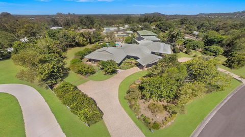 River Gum Luxury Bed And Breakfast - QLD Tourism 3