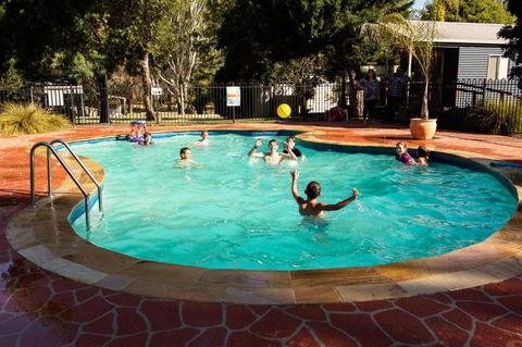 Rivergum Holiday Park - Queensland Tourism 0