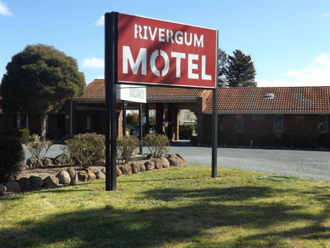 Rivergum Motel - Queensland Tourism 0