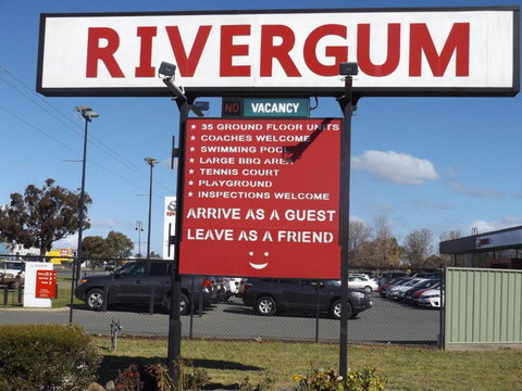 Rivergum Motel - Queensland Tourism 1