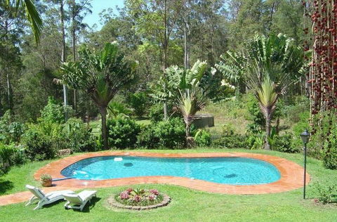 Riviera Bed & Breakfast - QLD Tourism 3