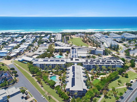 Salt&Pepper Sanctuary - Plunge Pool Resort Apartment By UHoliday - 2BR, 1BR And Studio Hotel Room Configurations Available - QLD Tourism 0