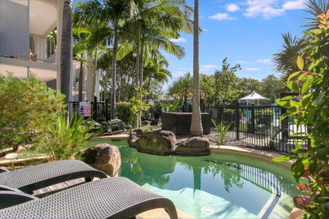 Salt&Pepper Sanctuary - Plunge Pool Resort Apartment By UHoliday - 2BR, 1BR And Studio Hotel Room Configurations Available - QLD Tourism 2