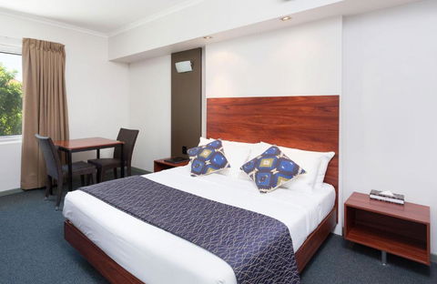 Rocklea International Motel - QLD Tourism 1
