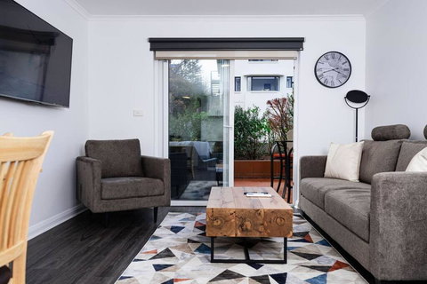 Salamanca Getaway Battery Point - QLD Tourism 1