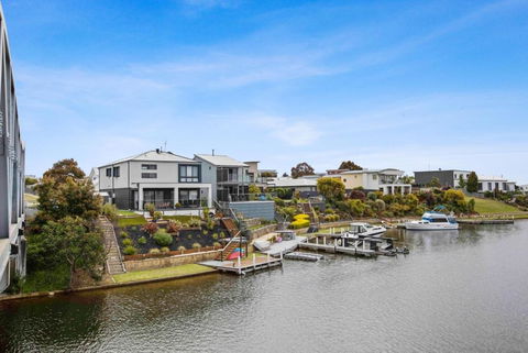 Riviera View - Queensland Tourism 3