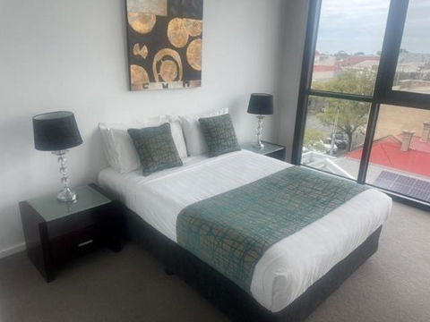 RNR On Franklin - QLD Tourism 1