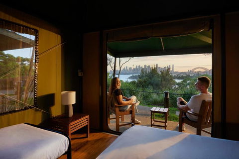 Roar And Snore - Queensland Tourism 0