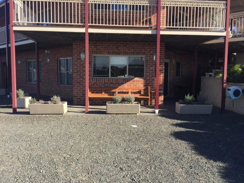 Robin Hill Retreat - Queensland Tourism 3