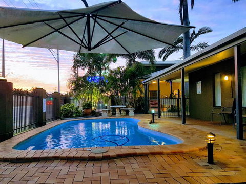 Rockhampton Palms Motor Inn - Queensland Tourism 2
