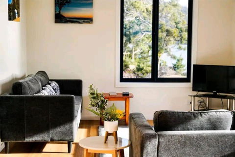 Rockpool Cottage - Queensland Tourism 0