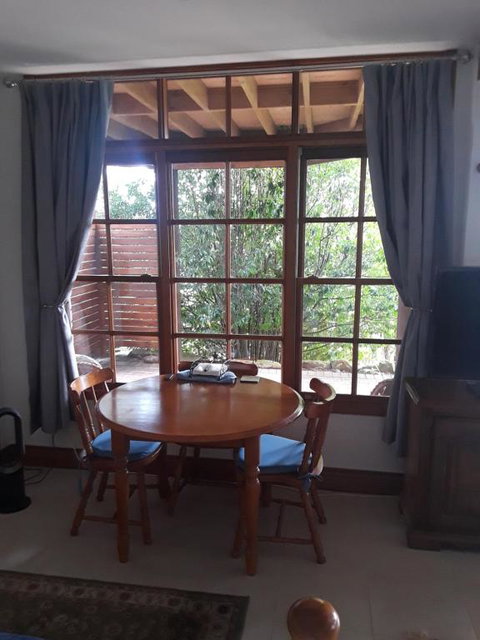 Rockwall Avoca Beach - Queensland Tourism 3