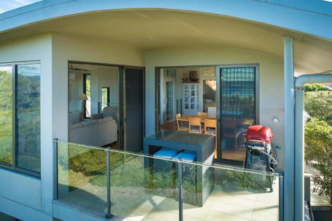Rolling Waves 3 - Beach Access & Pet Friendly! - QLD Tourism 2