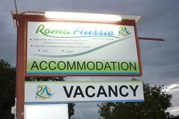 Roma Aussie Tourist Park with QLD Tourism