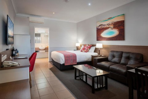 Roma Inland Motor Inn - QLD Tourism 0