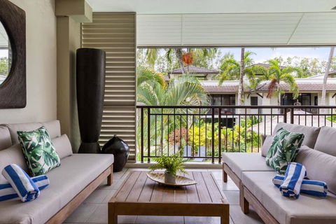 Rooftop Resort Oasis At Temple With Spa - Queensland Tourism 1
