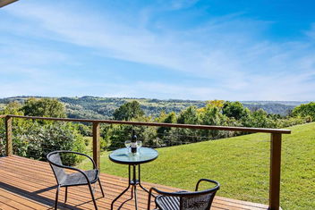Rosebrook Cottages with QLD Tourism
