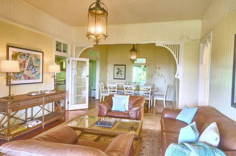 Rosecliffe Boutique Farm Cottages - Queensland Tourism 2