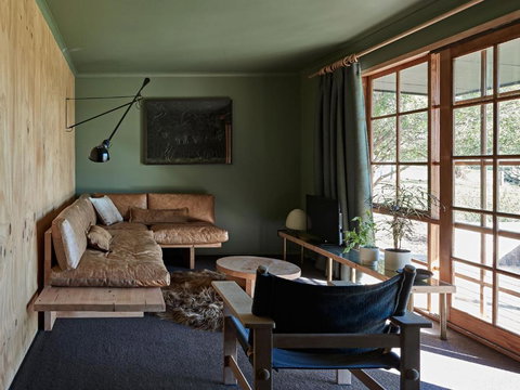 Ross Farm - Cabin - QLD Tourism 0