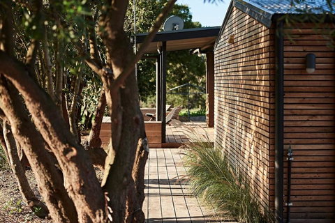 Ross Farm - Cabin - QLD Tourism 2