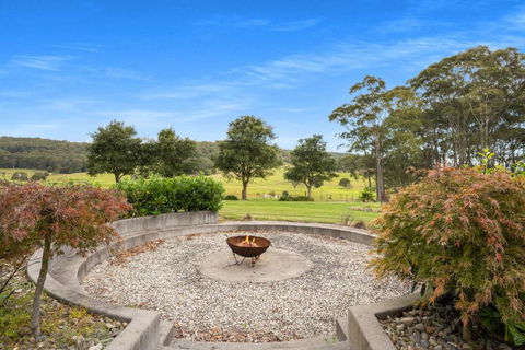 Roxy - A Secluded Luxury Estate Near Berry, Where Serenity Meets Family Comfort - Queensland Tourism 3