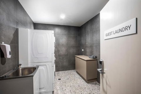 Royal Hotel By Nightcap Social - QLD Tourism 3