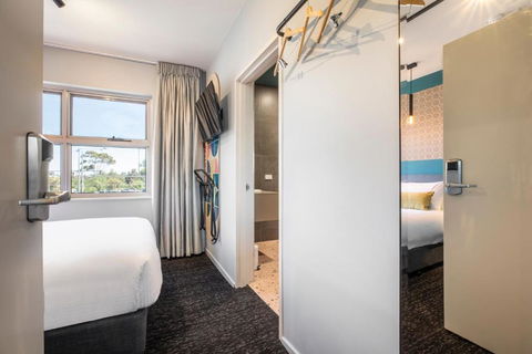 Royal Hotel By Nightcap Social - QLD Tourism 1