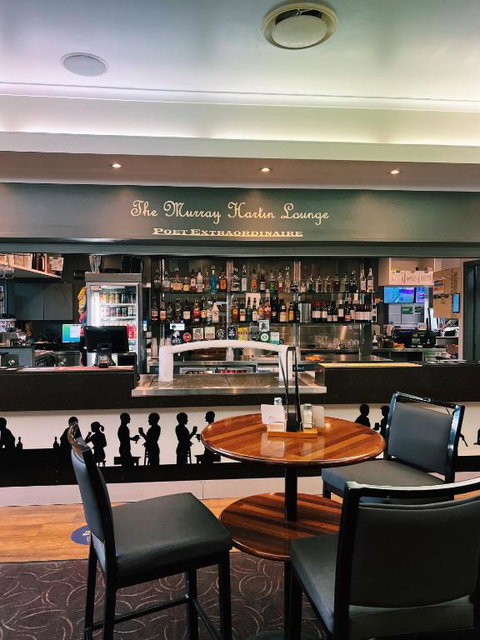 Royal Hotel-Motel - QLD Tourism 3