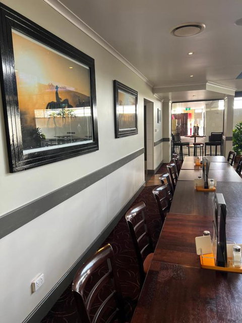 Royal Hotel-Motel - QLD Tourism 2