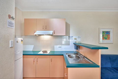 Royal Palm Villas - Queensland Tourism 1