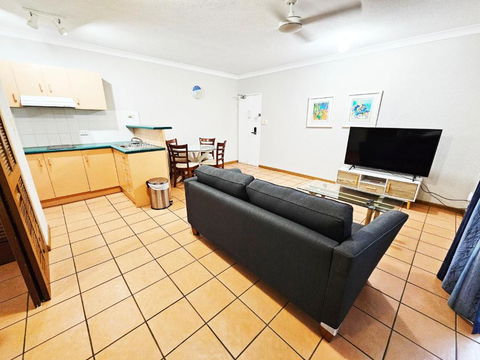 Royal Palm Villas - Queensland Tourism 0