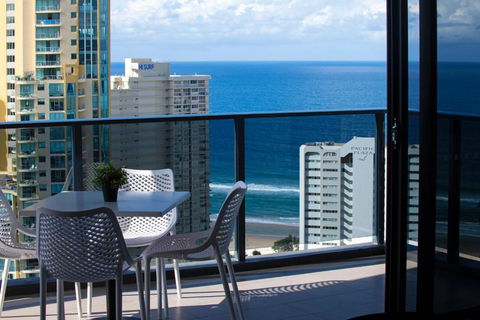 Ruby Apartments - Self Contained, Privately Managed Apartments - QLD Tourism 0